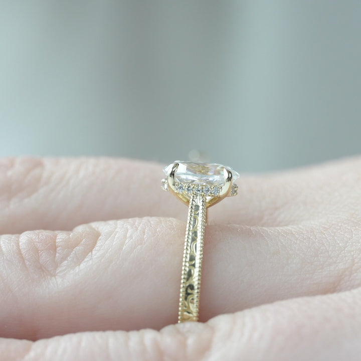 The Alexandra Oval Lab Diamond Moissanite Engagement Ring *Shown with 1.5 ct #material_gold