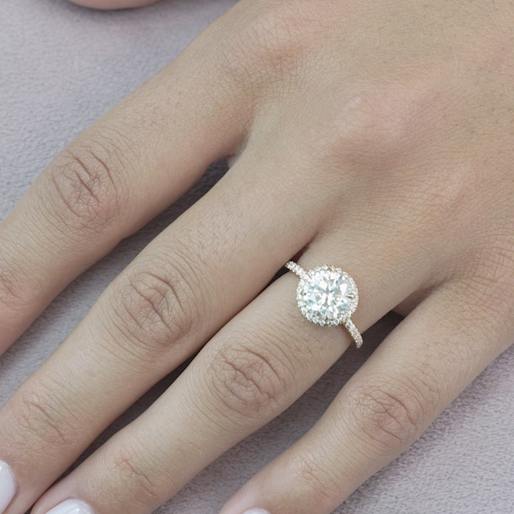 The Madelyn Round Lab Diamond Moissanite Engagement Ring *Shown with 2 ct #material_gold