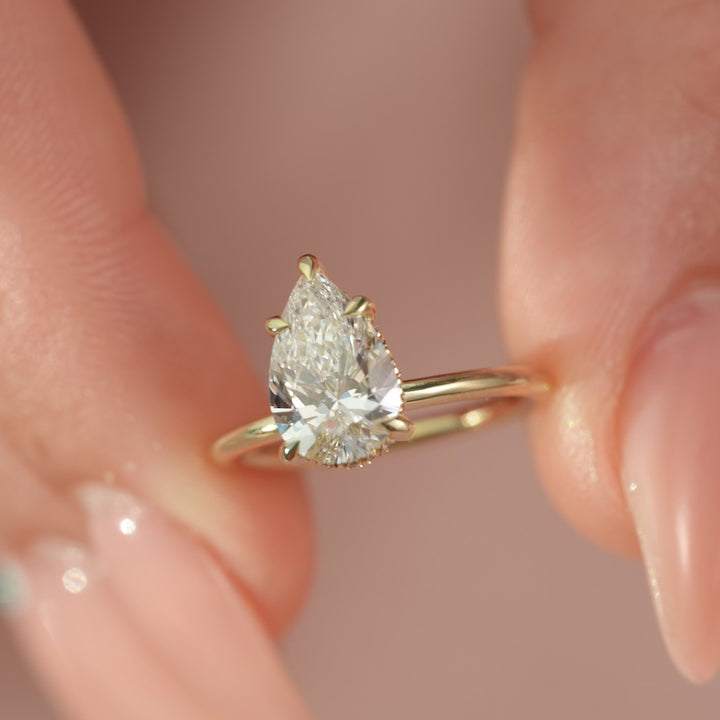 The Sydney Pear Lab Diamond Moissanite Engagement Ring *Shown with 1.5 ct #material_gold