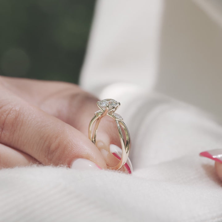 The Kimberly Round Lab Diamond Moissanite Engagement Ring *Shown with 1 ct #material_gold