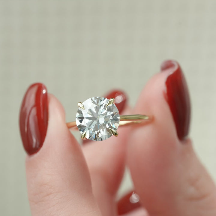 The Lacole Round Lab Diamond Moissanite Engagement Ring *Shown with 3.5 ct #material_gold