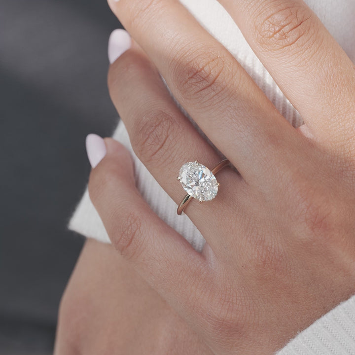 The Razor Liberty Oval Lab Diamond Moissanite Engagement Ring *Shown with 3 ct #material_gold
