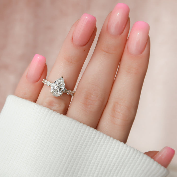 The Amora Set With Pear Side Stone Lab Diamond 2 Carat 14K Gold#material_gold