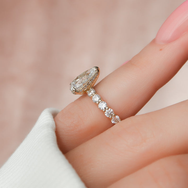 The Amora Pear Lab Diamond Moissanite Engagement Ring *Shown with 2 ct #material_gold