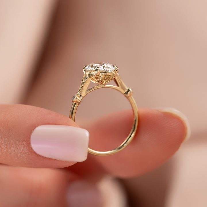 The Angel Oval Lab Diamond Moissanite Engagement Ring *Shown with 2 ct #material_gold