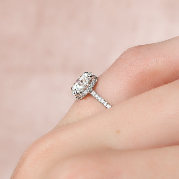 The Ayden Round Lab Diamond Moissanite Engagement Ring *Shown with 2.5 ct #material_white