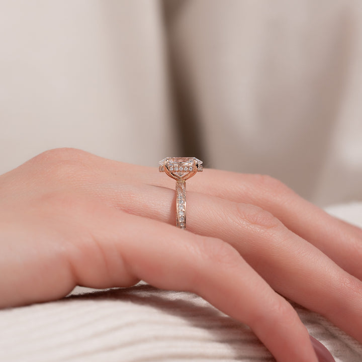 The Cadence Oval Lab Diamond Moissanite Engagement Ring *Shown with 2 ct #material_rose
