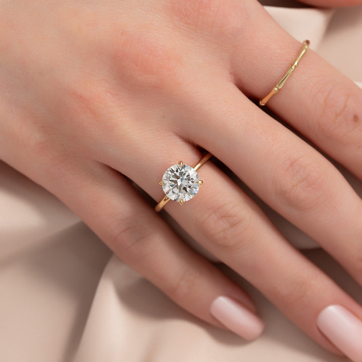 The Cecelia Round Lab Diamond Moissanite Engagement Ring *Shown with 2.5 ct #material_gold