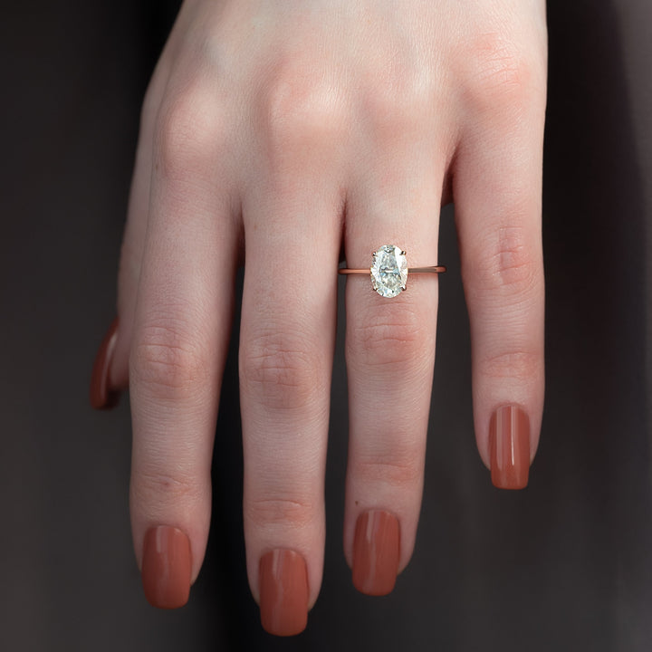 The Lacole Oval Lab Diamond Moissanite Engagement Ring *Shown with 2.5 ct #material_rose
