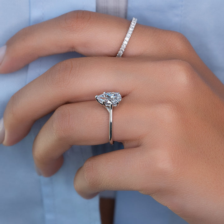 The Lacole Pear Lab Diamond Moissanite Engagement Ring *Shown with 1.5 ct #material_white