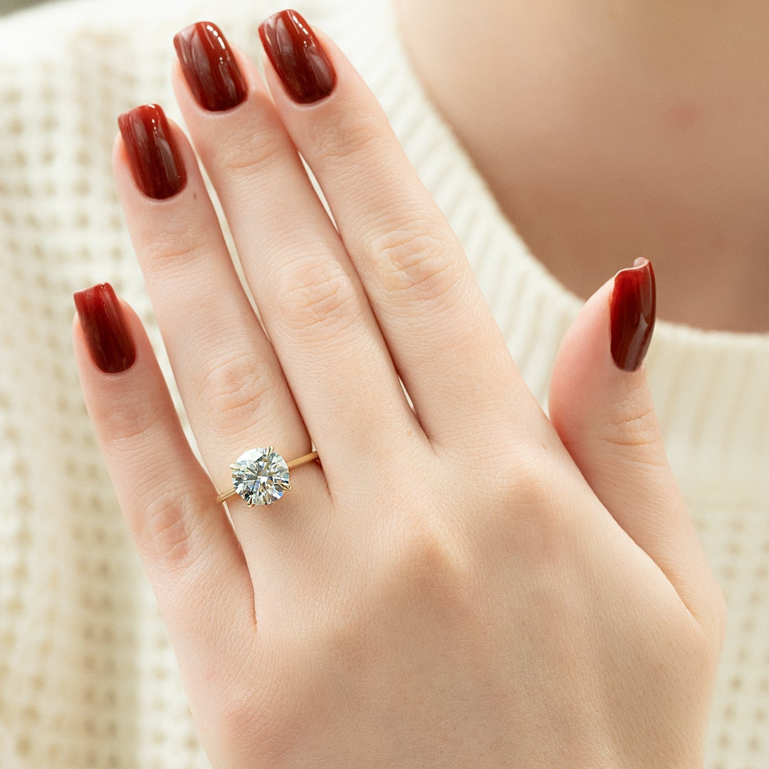 The Lacole Round Lab Diamond Moissanite Engagement Ring