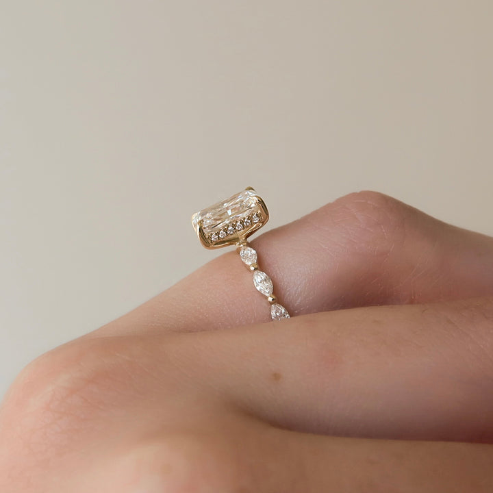 The Linda Radiant Lab Diamond Moissanite Engagement Ring *Shown with 2 ct #material_gold