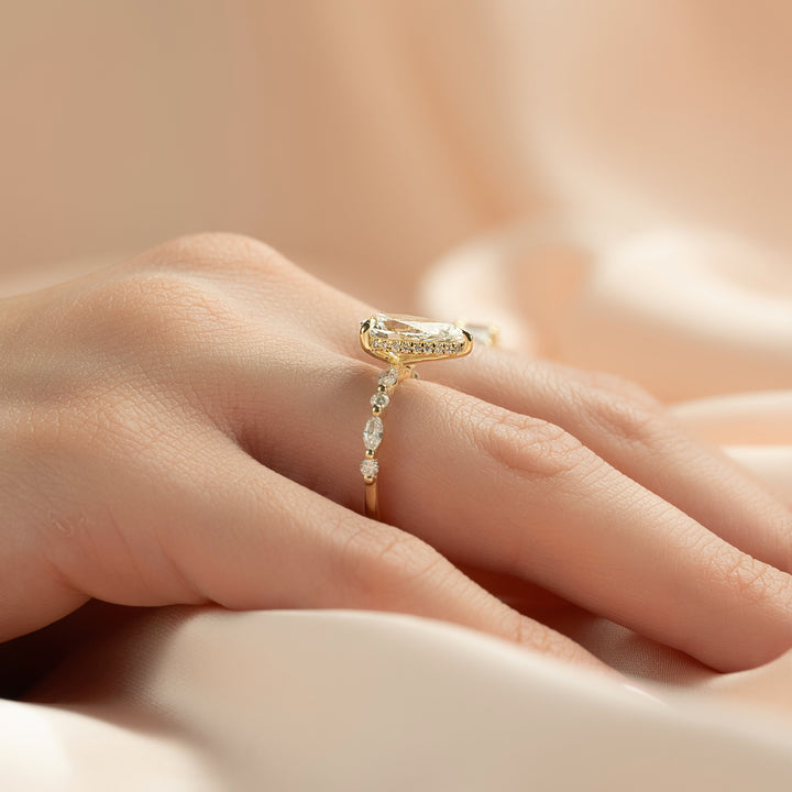 The Lyra Pear Lab Diamond Moissanite Engagement Ring *Shown with 2 ct #material_gold
