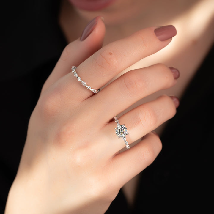 The Lyra Round Lab Diamond Moissanite Engagement Ring *Shown with 1 ct #material_white