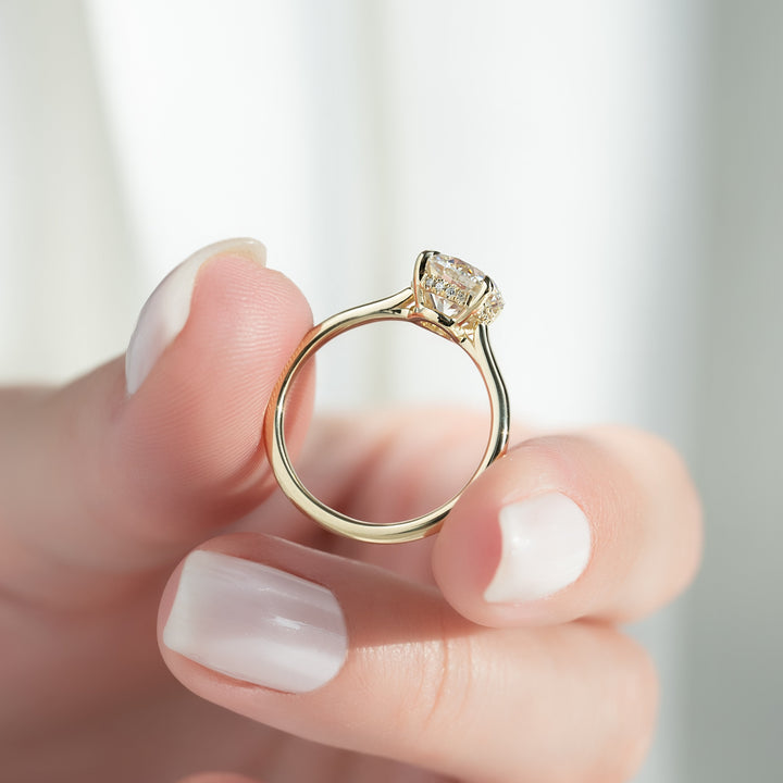 The Mabel Round Lab Diamond Moissanite Engagement Ring *Shown with 2 ct #material_gold