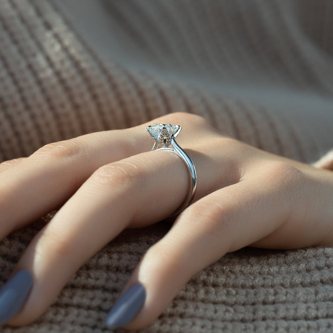 The Meera Oval Lab Diamond Moissanite Engagement Ring