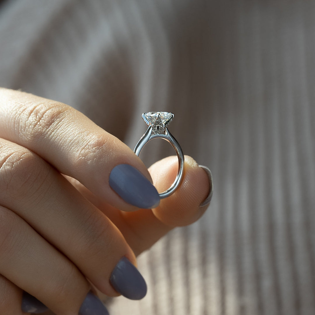 The Meera Oval Lab Diamond Moissanite Engagement Ring