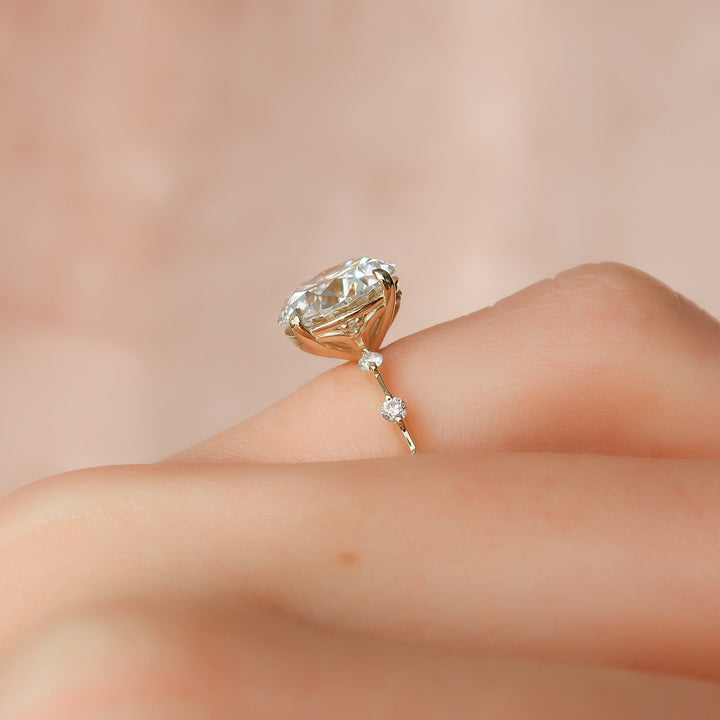 The Morgan Round Lab Diamond Moissanite Engagement Ring *Shown with 3.5 ct #material_gold