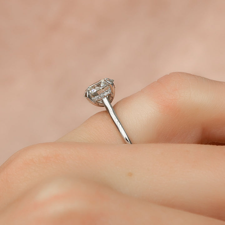 The Natasha Set With Round Solitaire Lab Diamond 2.5 Carat 14K White#material_white