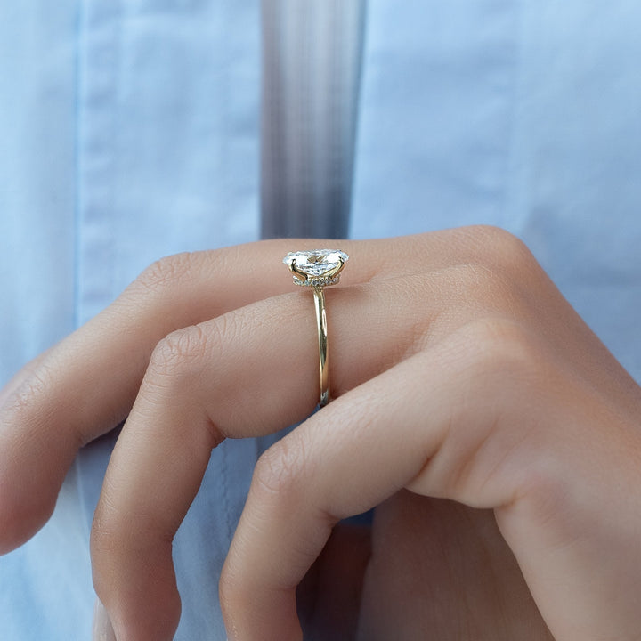 The Navy Oval Lab Diamond Moissanite Engagement Ring *Shown with 1.5 ct #material_gold