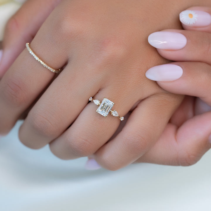 The Niko Emerald Lab Diamond Moissanite Engagement Ring *Shown with 1.5 ct #material_gold