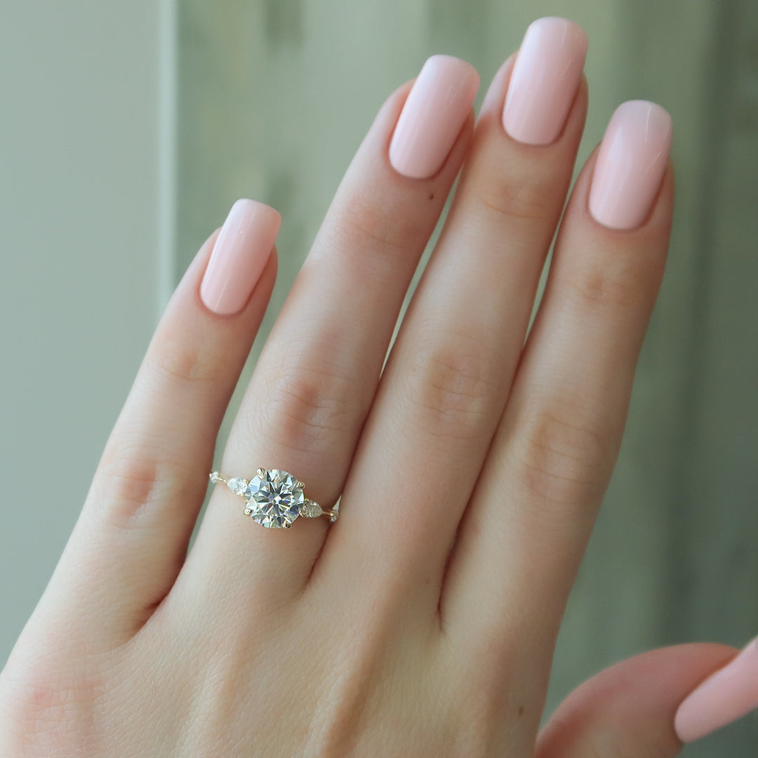 The Niko Round Lab Diamond Moissanite Engagement Ring