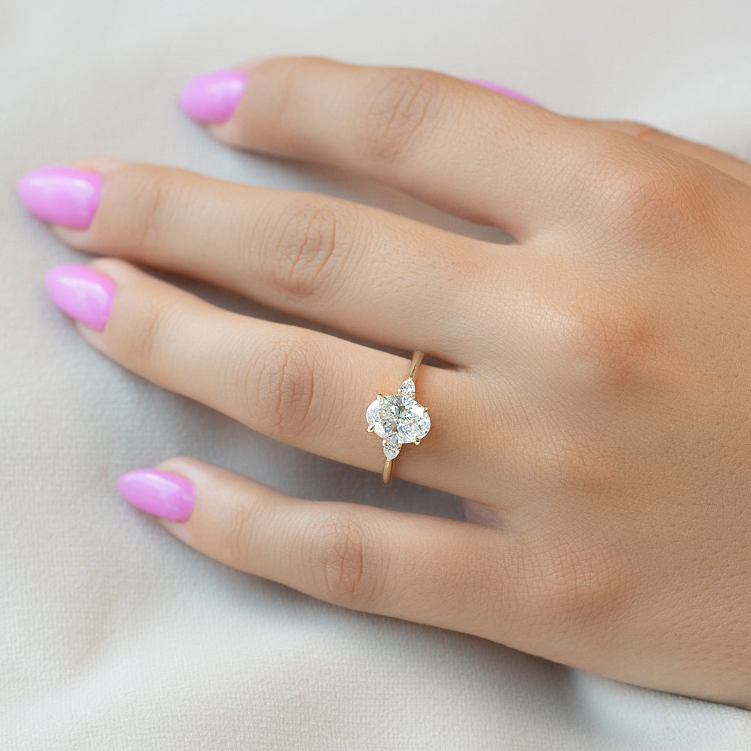 The Pears Leona Oval Lab Diamond Moissanite Engagement Ring