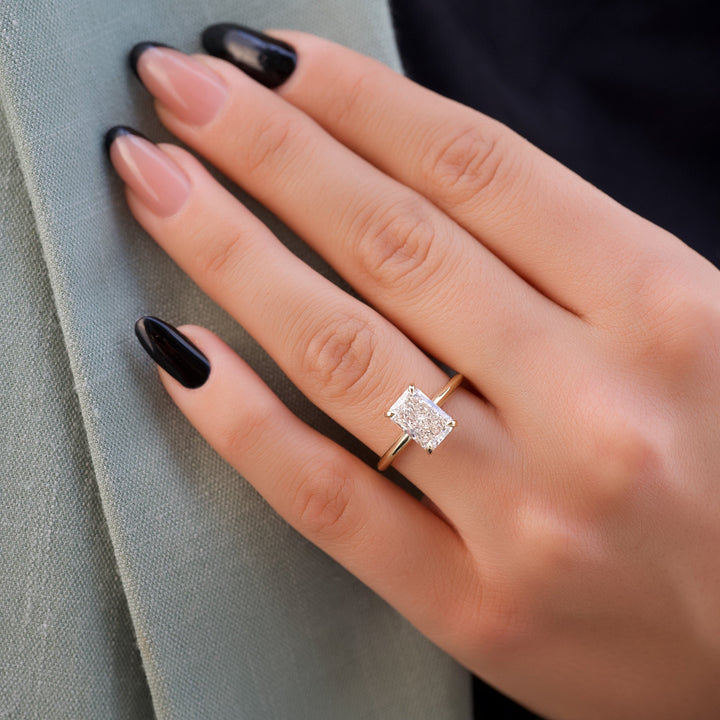 The Razor Liberty Radiant Lab Diamond Moissanite Engagement Ring *Shown with 2 ct #material_gold