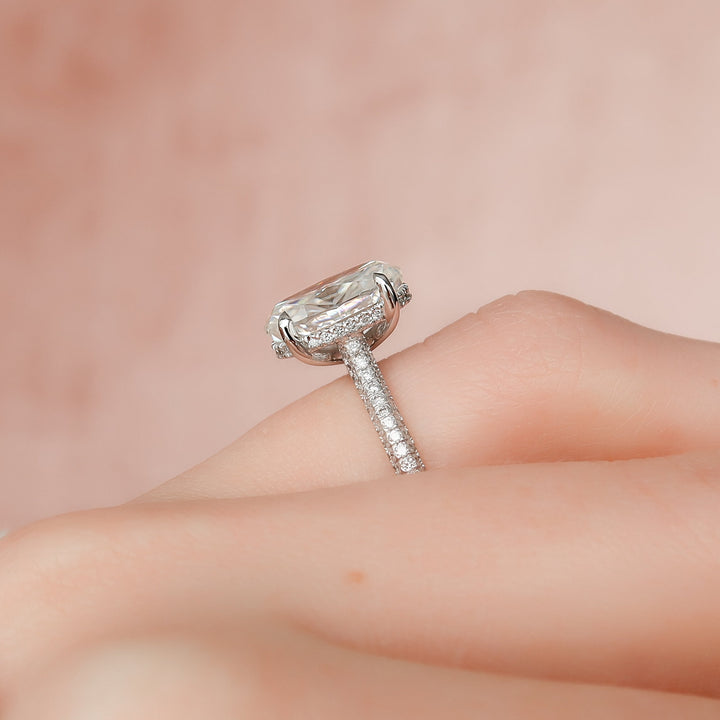 The Rosie Oval Lab Diamond Moissanite Engagement Ring *Shown with 3.5 ct #material_white