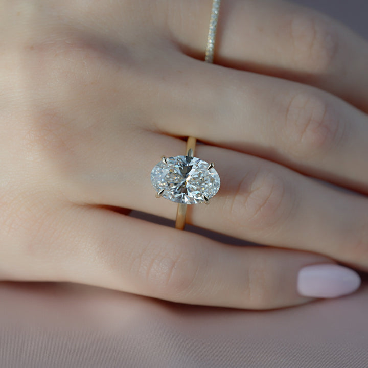 The Sydney Oval Lab Diamond Moissanite Engagement Ring *Shown with 4.5 ct #material_gold