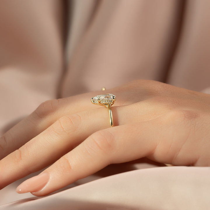The Sydney Pear Lab Diamond Moissanite Engagement Ring *Shown with 1.5 ct #material_gold