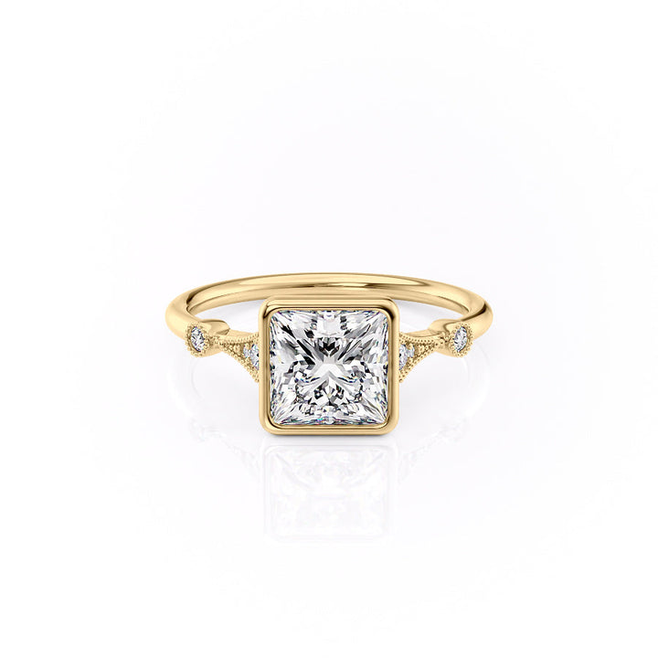 Gold ring with a large diamond on a white background#material_gold