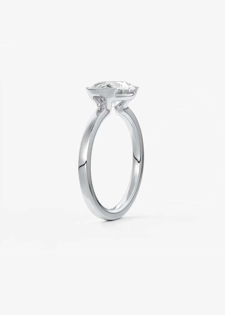 The Vela Set With An Oval Lab Diamond #material_white