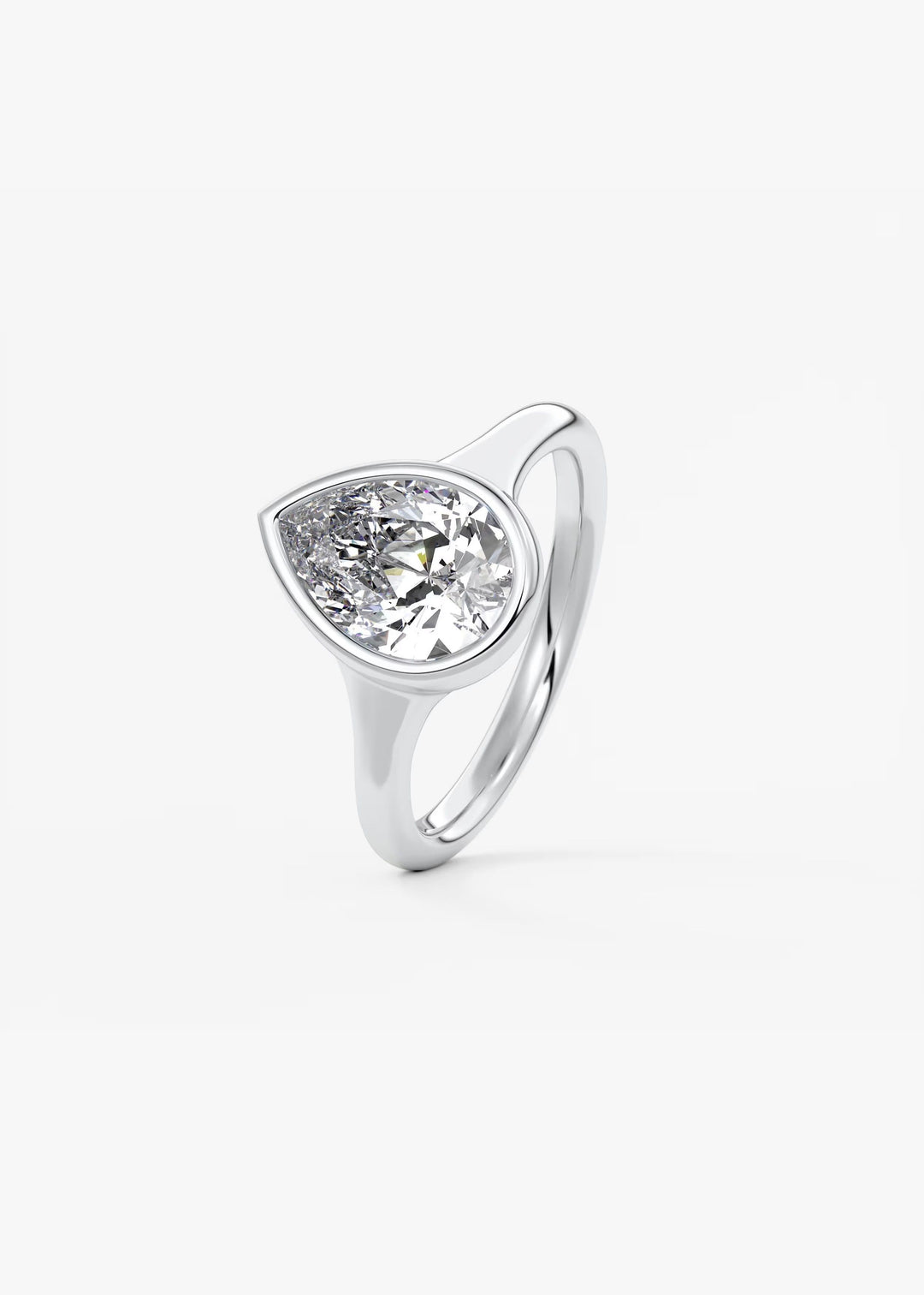 The Aurelia Set With A Pear Lab Diamond #material_white