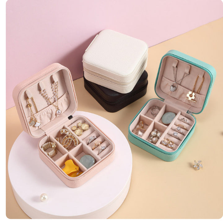 The Naomi Jewelry Box