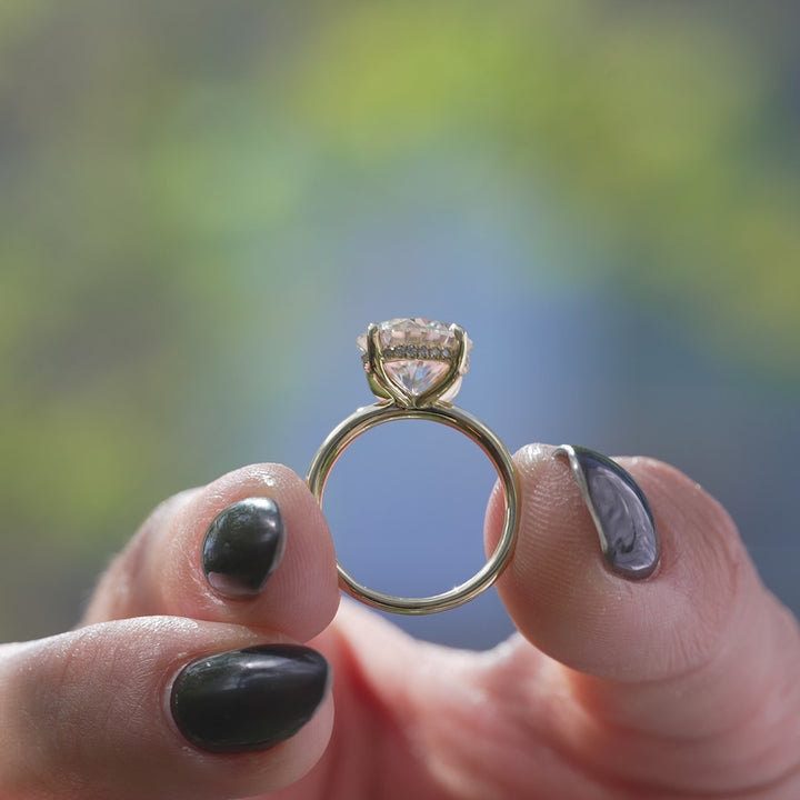The Liberty Round Lab Diamond Moissanite Engagement Ring *Shown with 3.5 ct #material_gold