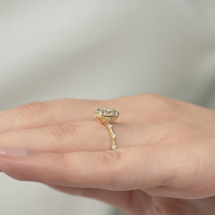 The Morgan Oval Lab Diamond Moissanite Engagement Ring *Shown with 1.5 ct #material_gold