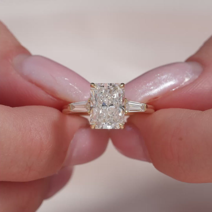 The Leona Radiant Lab Diamond Moissanite Engagement Ring *Shown with 2.5 ct #material_gold