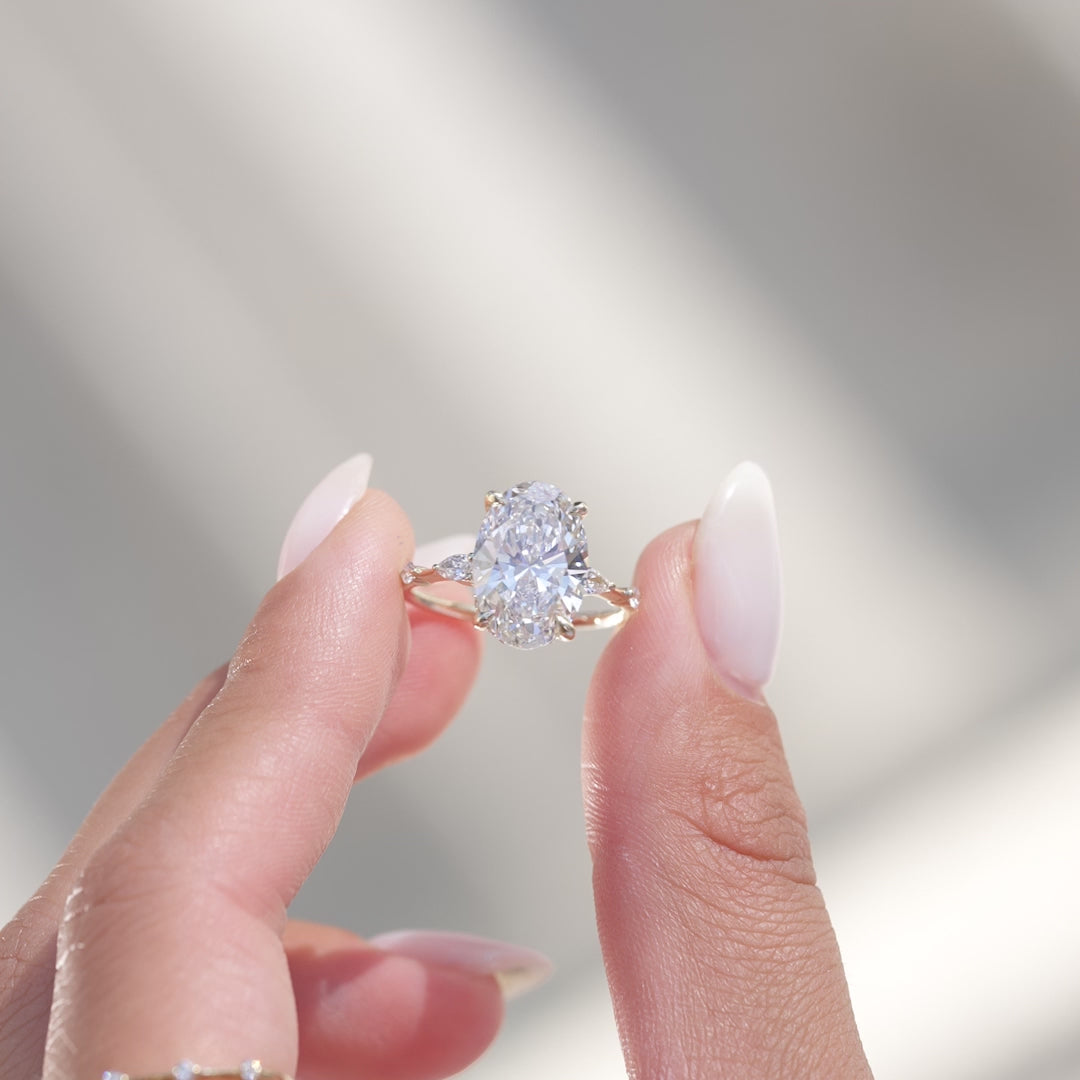 The Niko Oval Lab Diamond Moissanite Engagement Ring