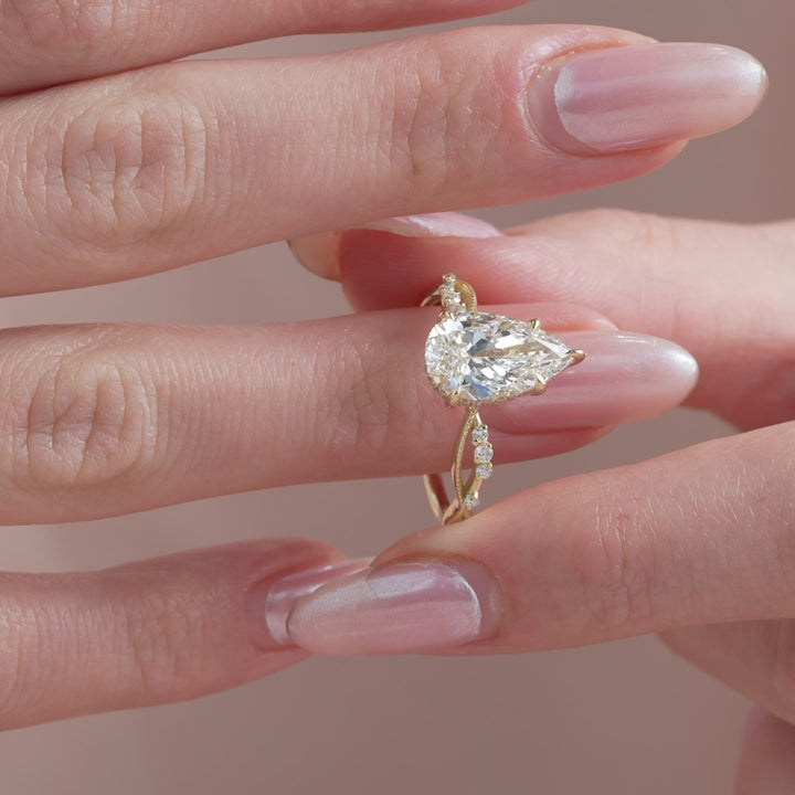 The Dallas Pear Lab Diamond Moissanite Engagement Ring *Shown with 3 ct #material_gold