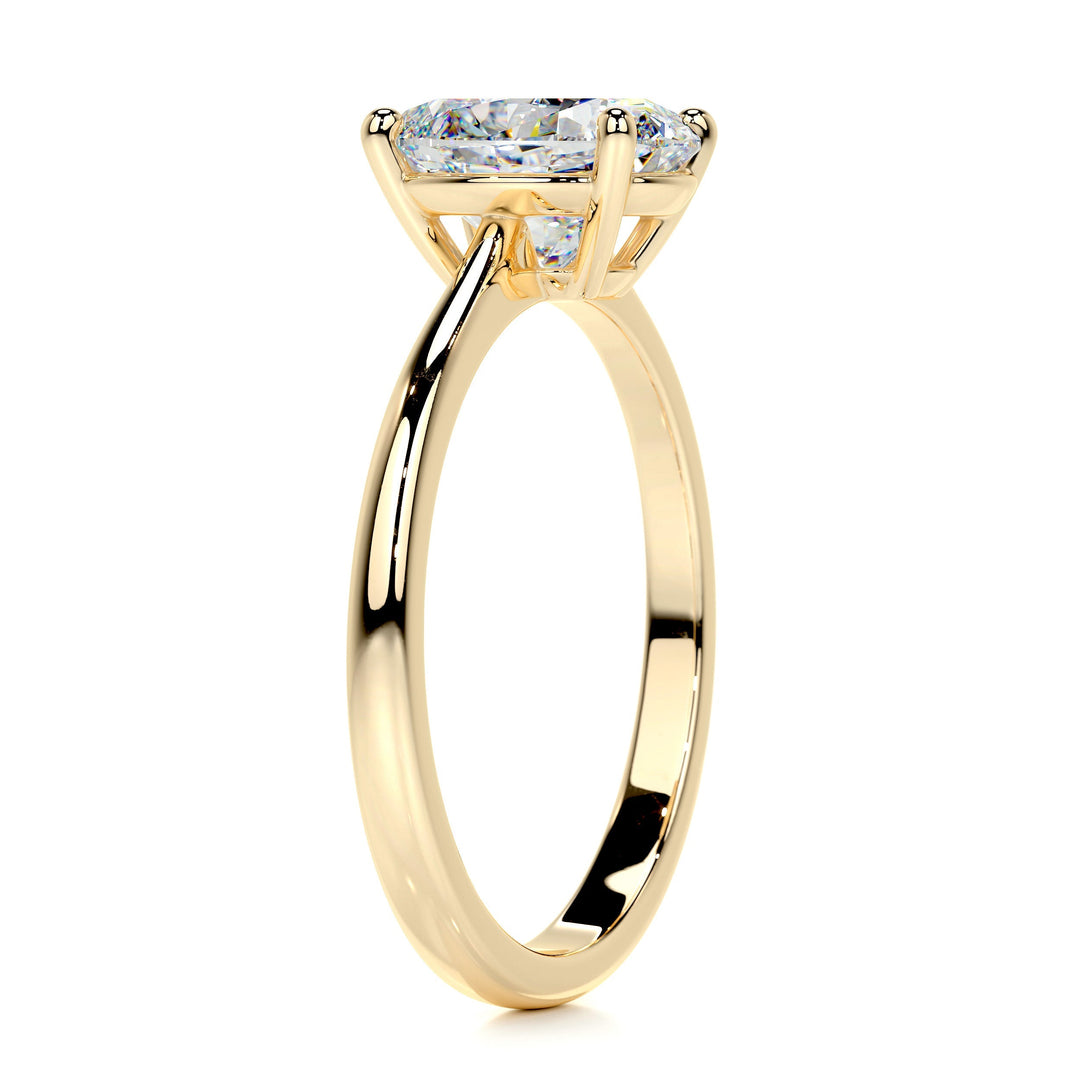 Sara Moissanite Ring Moissanite 18K Gold 2.15 Carat #material_18k-gold