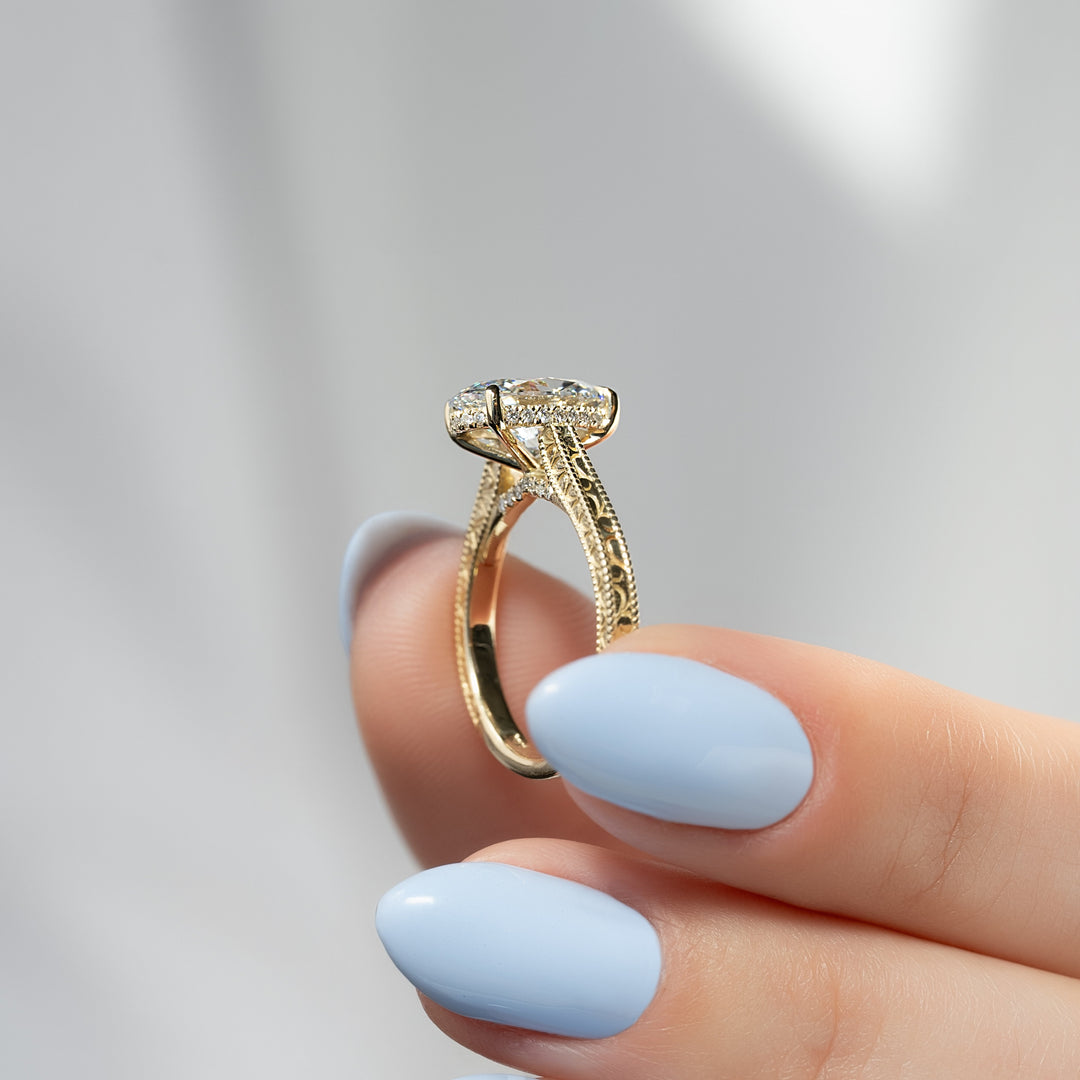 The Alexandra Set With Oval Vintage Lab Diamond 2.5 Carat 14K Gold#material_14k-gold