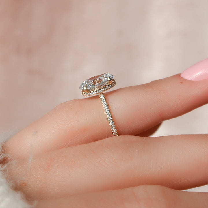 The Ayden Oval Lab Diamond Moissanite Engagement Ring *Shown with 3 ct #material_gold