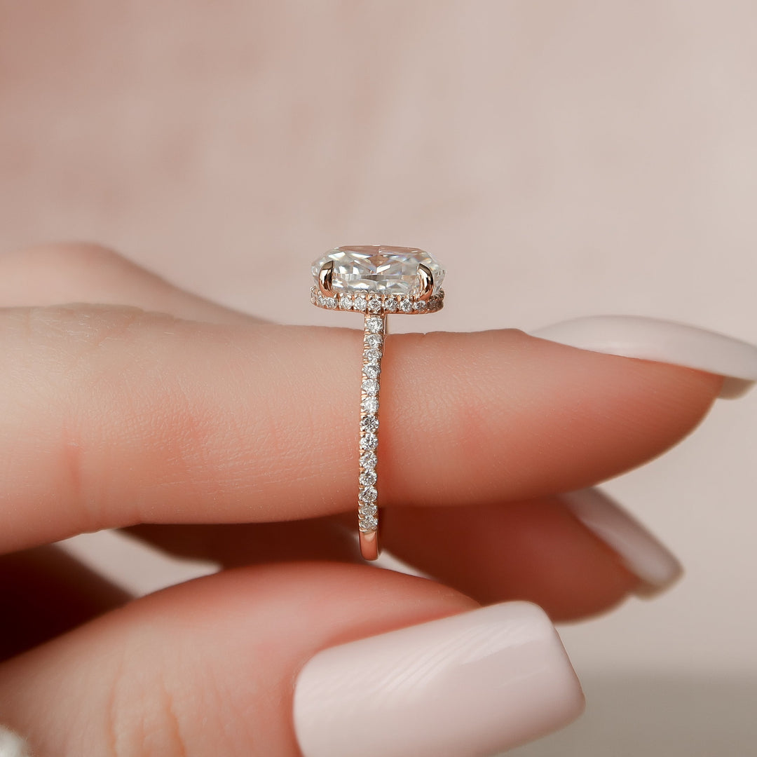 The Ayden Oval Lab Diamond Moissanite Engagement Ring