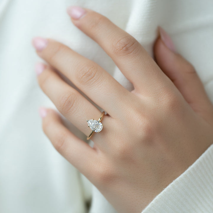 The Cecelia Set With Pear Solitaire Moissanite#material_14k-gold