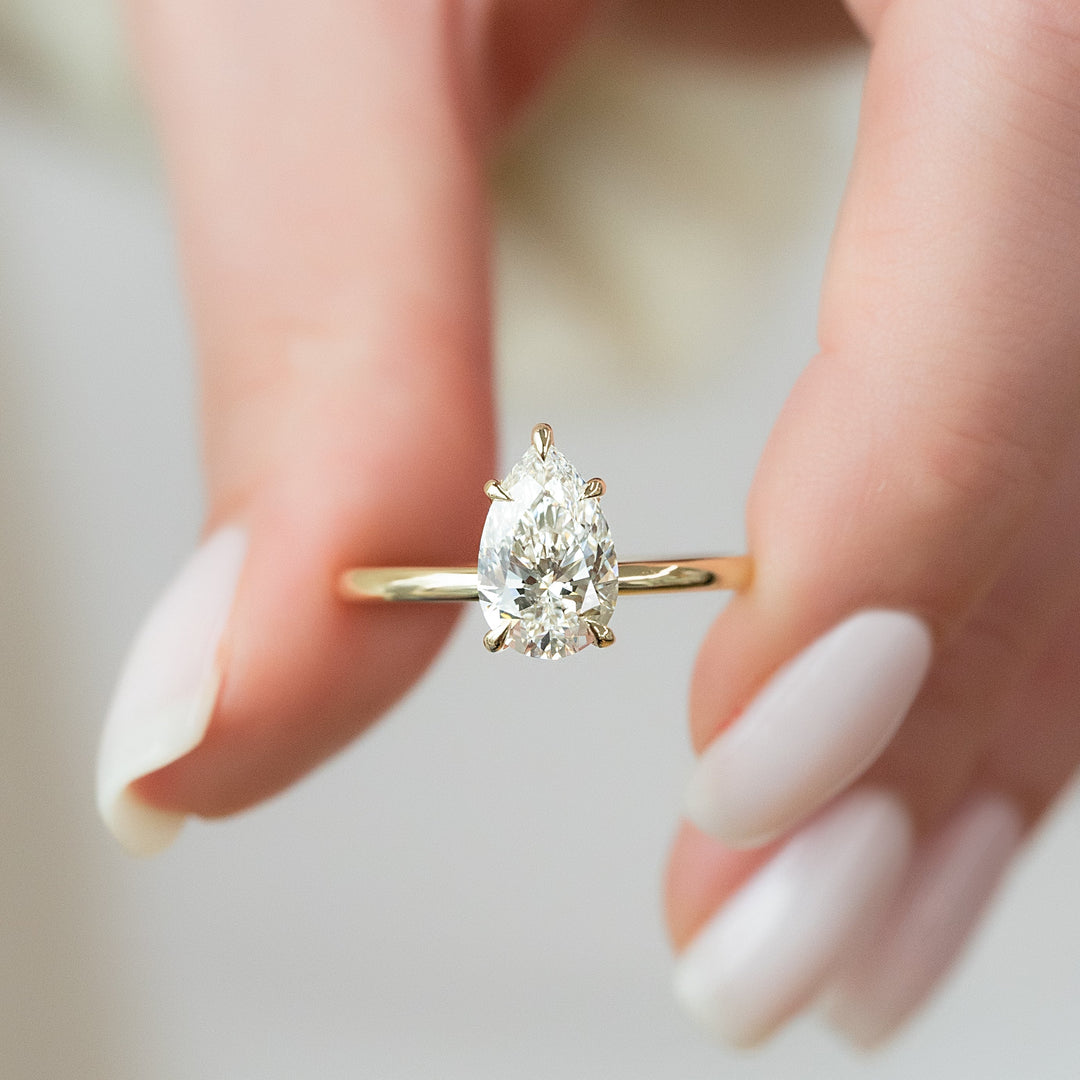 The Cecelia Set With Pear Solitaire Moissanite#material_14k-gold