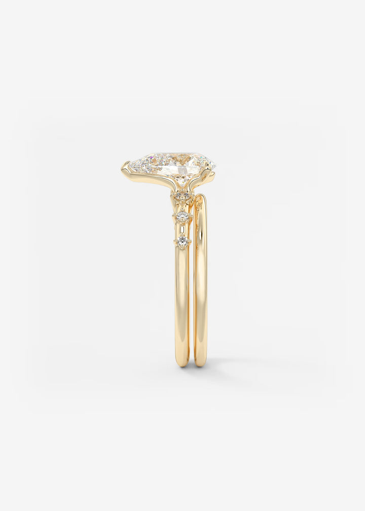 The Celeste Pear Engagement Ring with Delicate Diamond Accents#material_gold