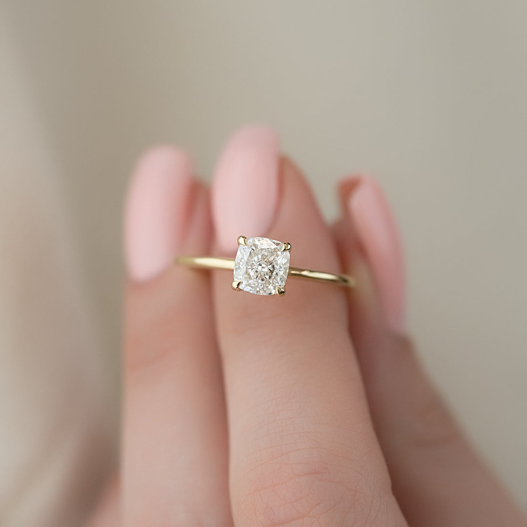 The Crown Liberty Set With Cushion Solitaire Lab Diamond 3 Carat 14K Gold#material_14k-gold