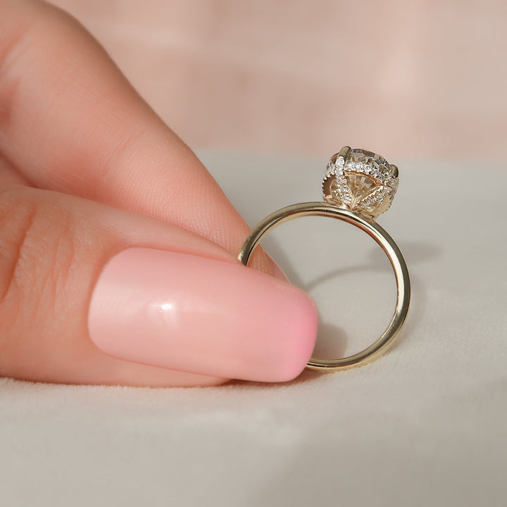 The Crown Liberty Oval Lab Diamond Moissanite Engagement Ring *Shown with 3 ct #material_gold