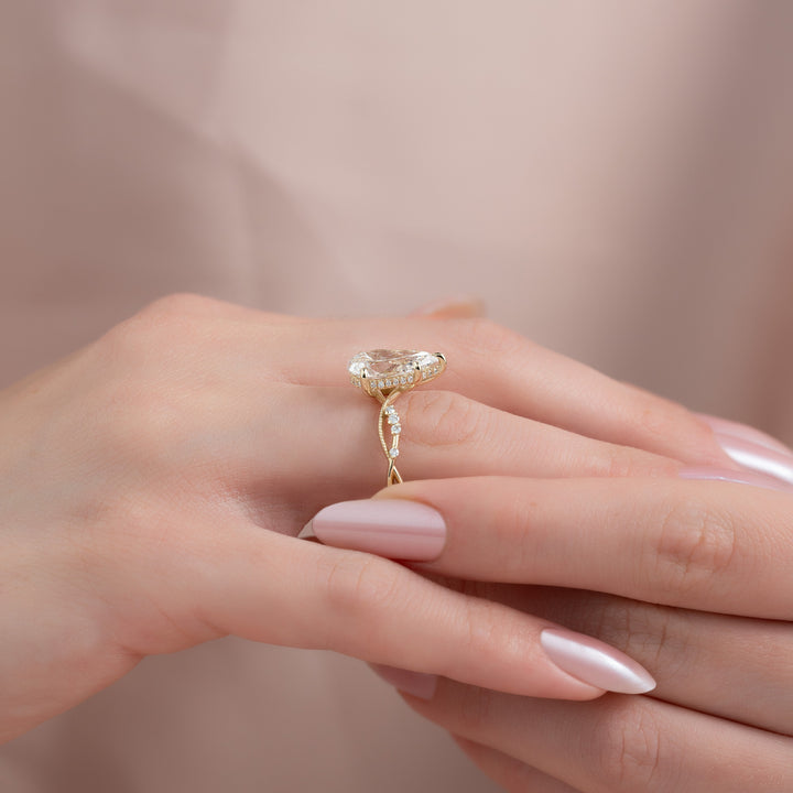 The Dallas Pear Lab Diamond Moissanite Engagement Ring *Shown with 3 ct #material_gold